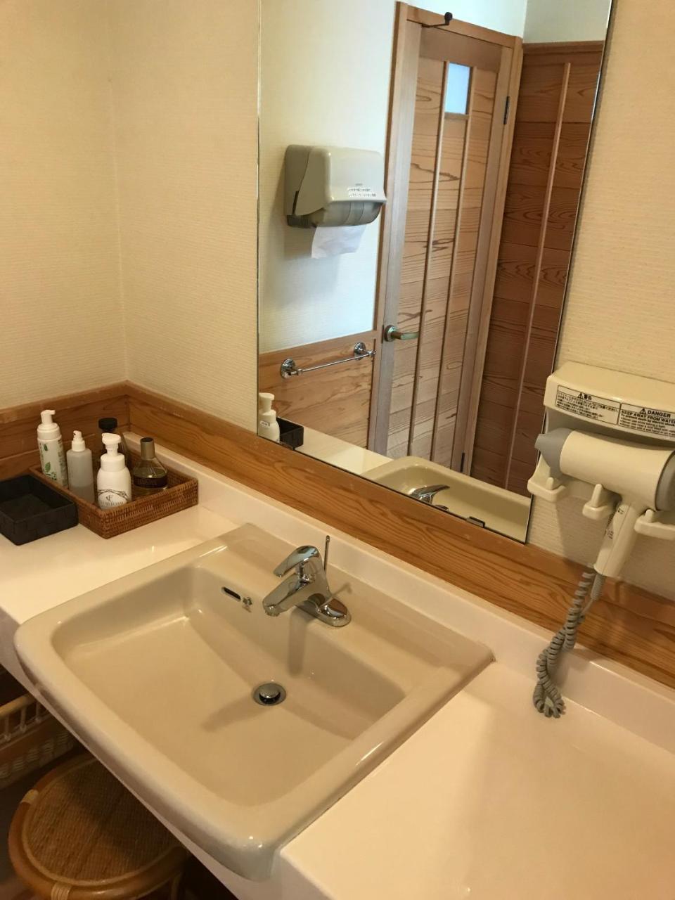 Kappou Ryokan Ritouen Уресино Экстерьер фото