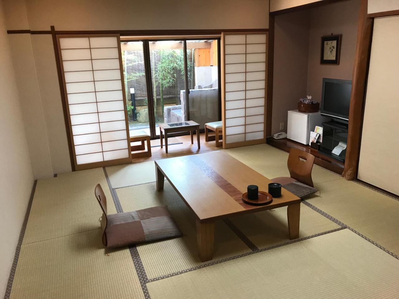 Kappou Ryokan Ritouen Уресино Экстерьер фото